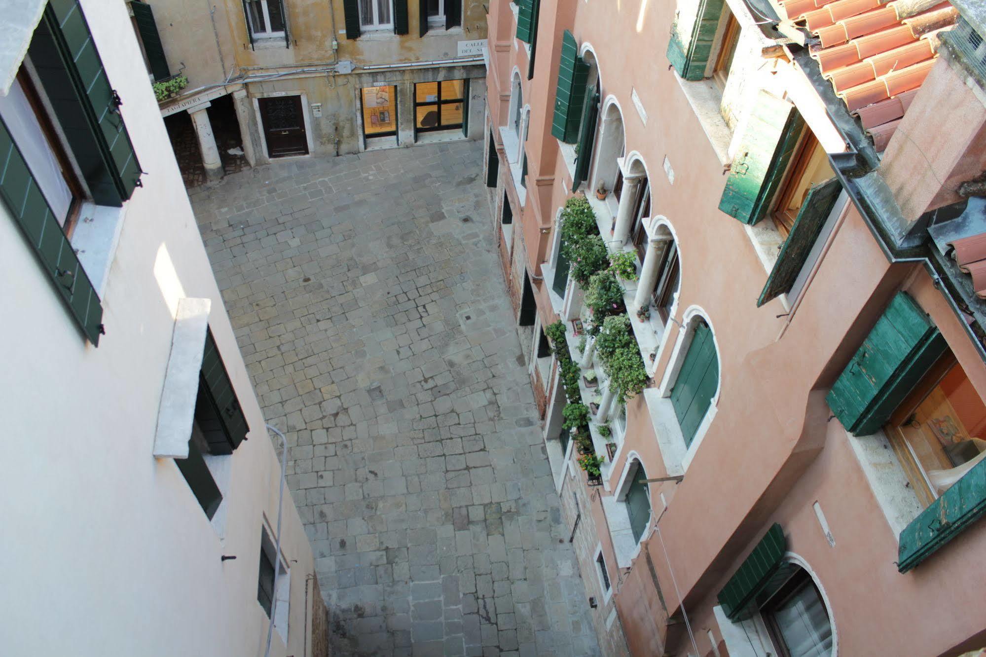 Apartment Rialto Loft Venedig